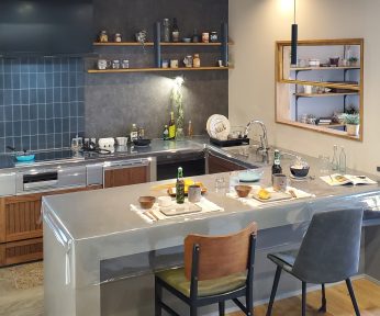 隠れ家カフェでインナーガレージのある暮らし  in 松本市笹賀